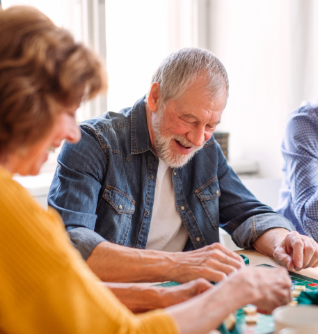 Des jeux de sociétés pour les seniors - O2